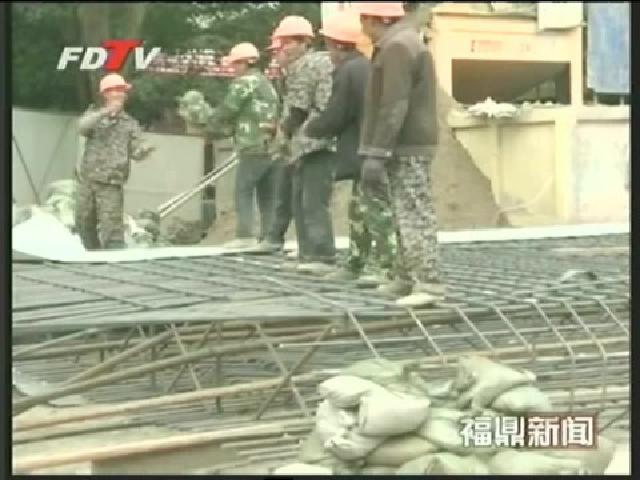 地下人防工程地下連續墻西側施工春節前完成