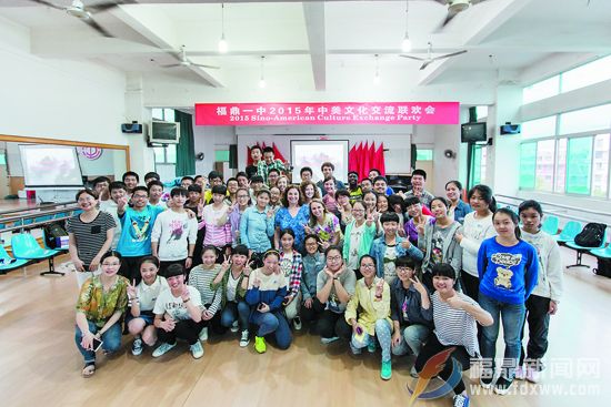 2015年 5月，美國大學生實踐隊來到福鼎一中2.JPG