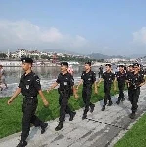如果您幸運(yùn)地接到這個(gè)電話，您就是咱福鼎的形象代言人啦