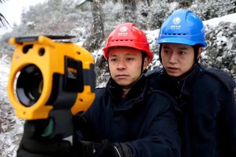 這種電，你說該不該停？
