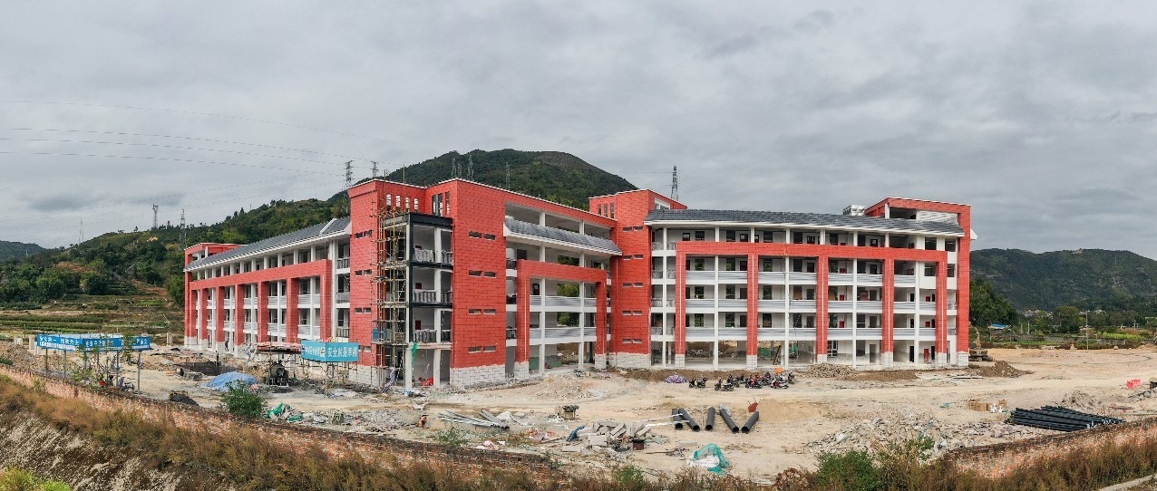 城北小學、白琳鎮第二幼兒園完工了？一起瞧瞧