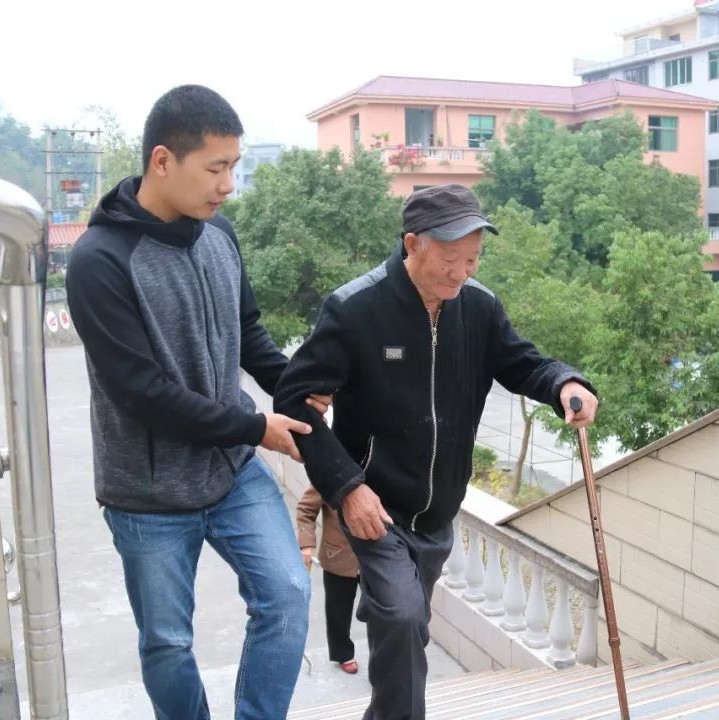 學榜樣 踐初心⑧丨“萬能工”“宣傳員”……他用行動打造“幸福之家”