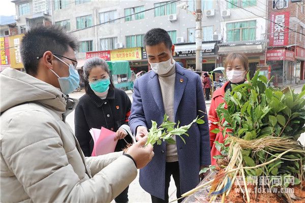 點頭：住鄉聯村干部支援茶鄉，力保防疫生產兩促進