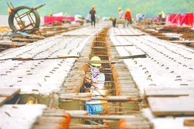 高速公路建設加速度