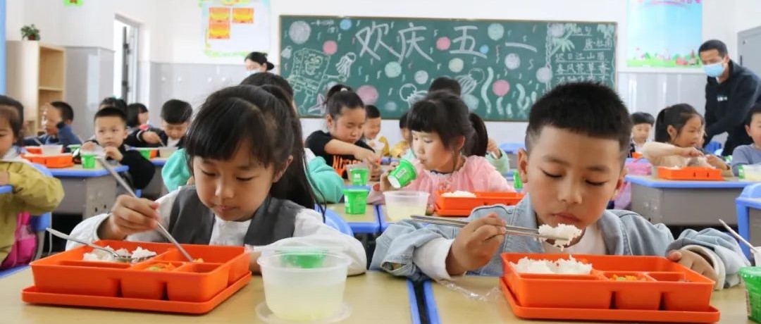 桐南小學(xué)海灣校區(qū)率先開展課后服務(wù)，快來看他們都在干啥