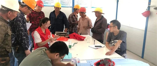 福鼎農民工的“憂酬煩薪”事，他們在“解”！
