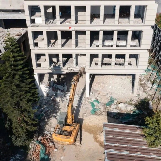 未批先建、違規擴建？福鼎拆除這處違建→