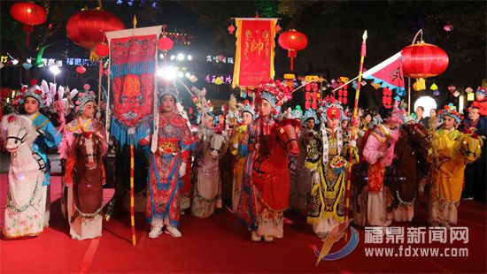央視小春晚《東西南北賀新春》溪西美食街拍攝點完成彩排，進入拍攝！