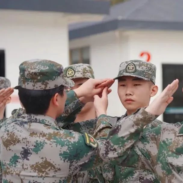 預定新兵役前訓練！去看看→