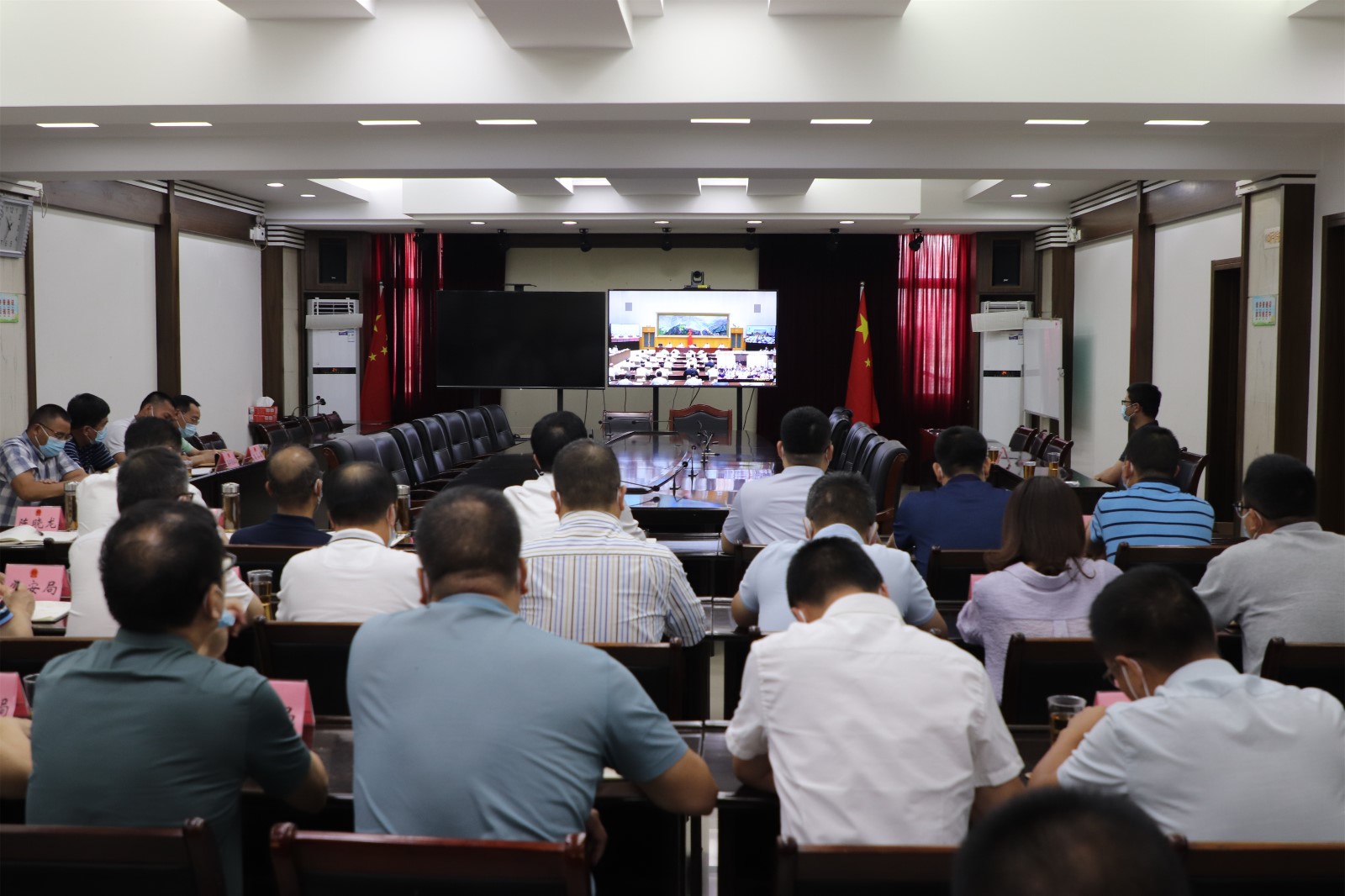 我市收聽收看全國、全省、寧德市安全生產電視電話會議