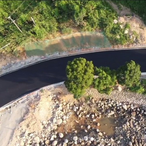 崳山島上首條瀝青道路即將建成