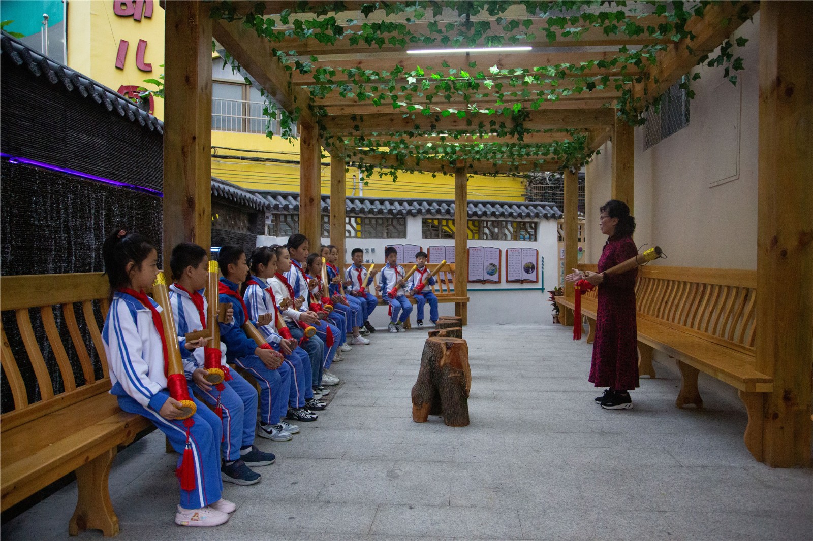 福鼎市實(shí)驗(yàn)小學(xué)：搭建成長舞臺 創(chuàng)建文明校園