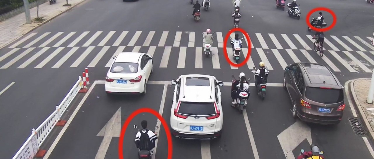 福鼎交警整治中學生違規駕駛電動自行車行為！