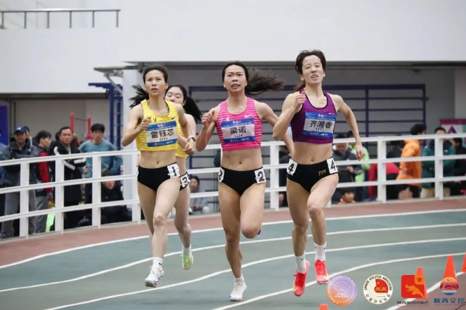 福鼎籍運(yùn)動(dòng)員雷鈺芯斬獲2025全國(guó)室內(nèi)田徑大獎(jiǎng)賽（西安站）女子400米金牌！