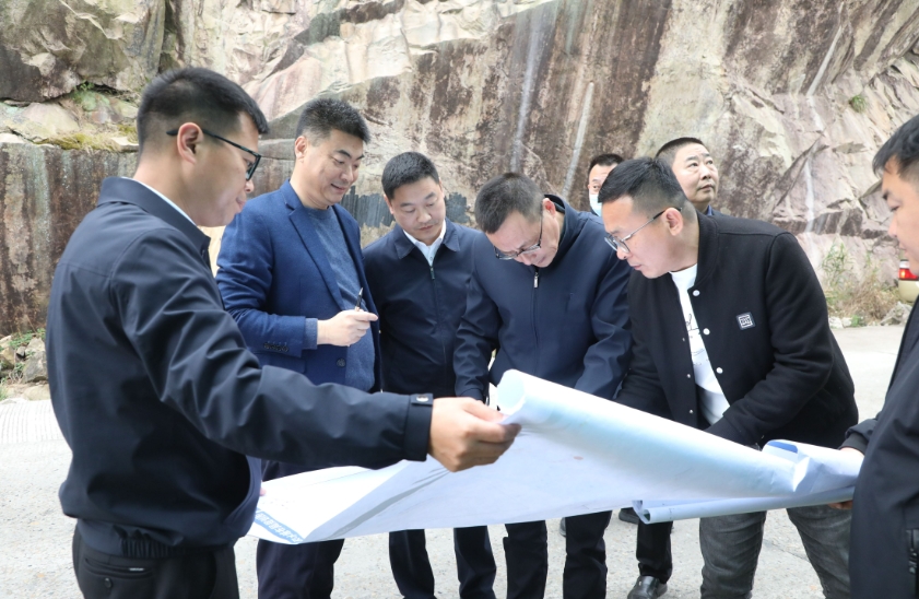 林青、葉浩文赴沙埕鎮開展“四下基層”調研